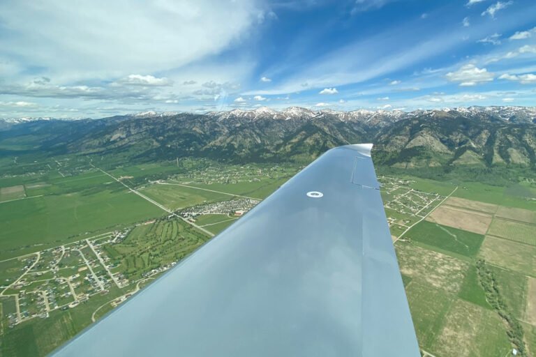 What Is Cruise Climb Speed, And When Should You Use It? What Is Cruise Climb Speed, And When Should You Use It?