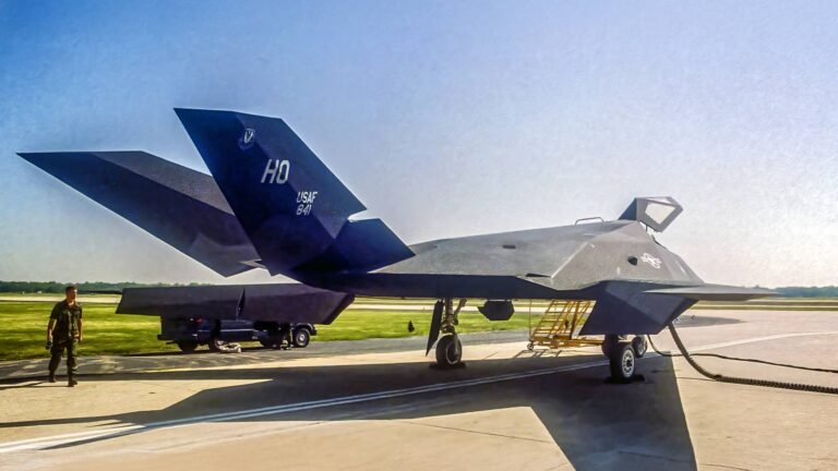 Why The US Air Force Is Quietly Flying Its Retired F-117 Stealth Jets Until 2034 Why The US Air Force Is Quietly Flying Its Retired F-117 Stealth Jets Until 2034