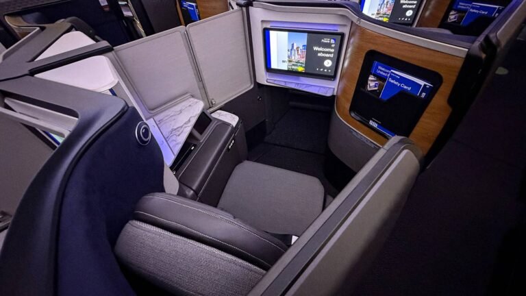 Why United Airlines Would Have Beaten Delta For Best US Carrier If Not For 1 Fixable Problem