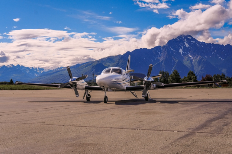8 Killed in Charter Plane Crash in Alaska Aircraft in Alaska [Credit: Adri.Travis