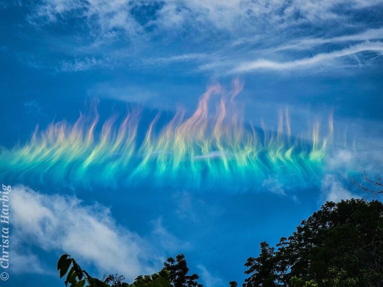 APOD: 2026 August 2 – A Fire Rainbow over West Virginia APOD: 2026 August 2 – A Fire Rainbow over West Virginia