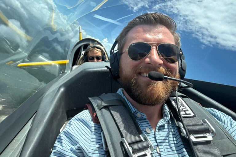 As a world-famous aerobatic champion and performer, Wagstaff offers pilots a first-class experience and learning opportunity through upset recovery training. [Credit: Bobby Regan]