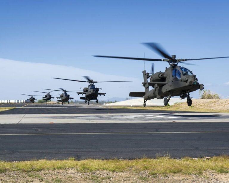 Army Restarts Apache Training Flights