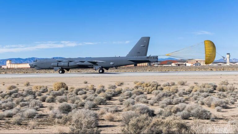 b52