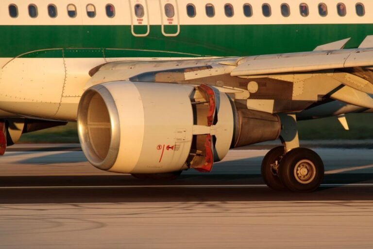 BarnesJet082126awin