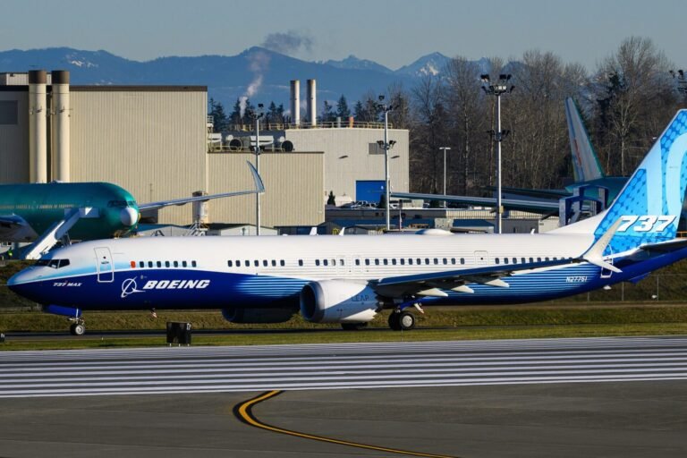Boeing staff ready to strike if further negotiations fail Boeing staff ready to strike if further negotiations fail