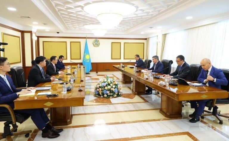 Changi Airport Group Eyes Astana Opportunities cag team (left) with kazakh prime minister