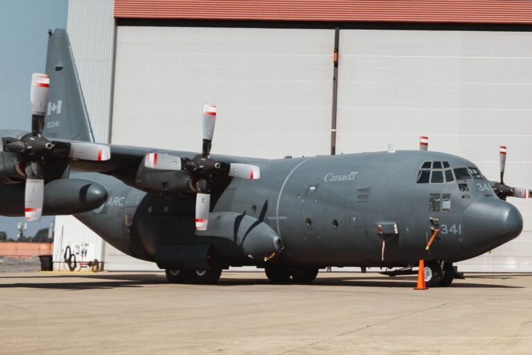 Coulson buys 10 former RCAF C-130 Hercules aircraft