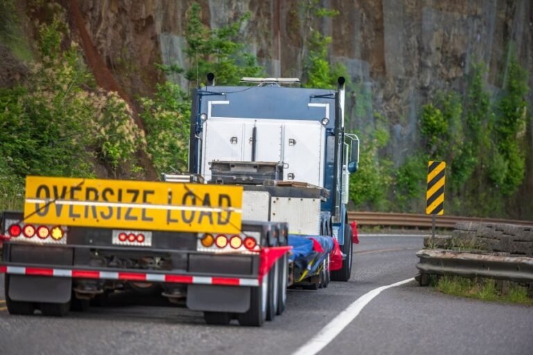 Data centers pulling on already shrinking pool of US truck capacity Journal of Commerce Logo