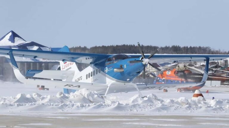 Die russische Carbon-Antonow – TWS-2DTS soll auferstehen Transall C-160D als Löschflugzeug beim Wasserabwurf
