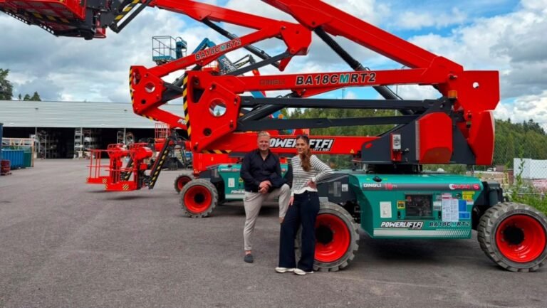 Dinglis for Powerlift | Vertikal.net Dinglis for Powerlift | Vertikal.net