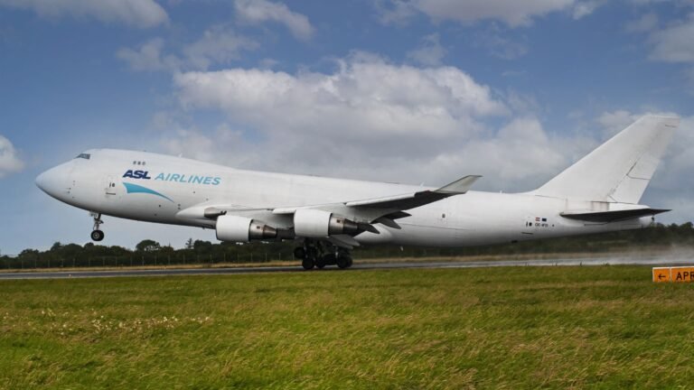 Express carrier partner ASL Aviation buys 747 freighters from lessor
