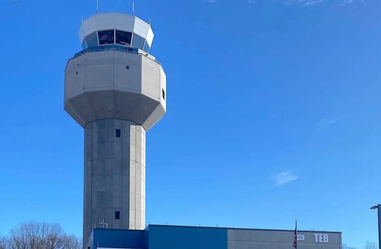 FAA Reportedly Frustrated With ATC Overhaul Contractor FAA Reportedly Frustrated With ATC Overhaul Contractor