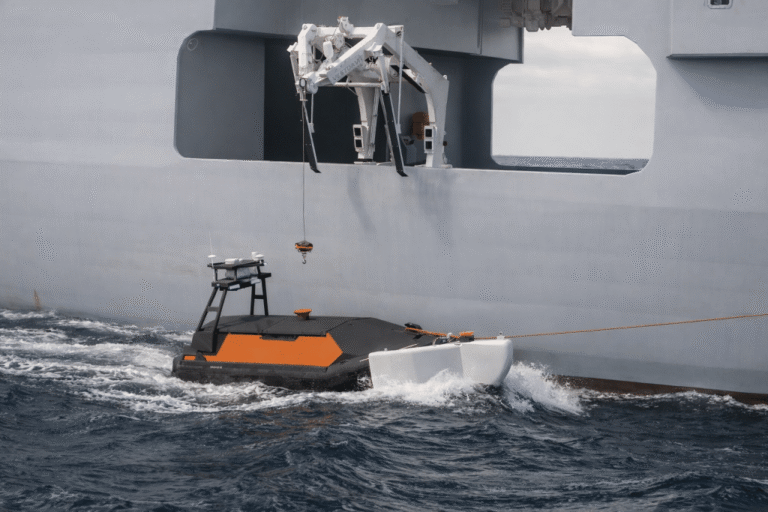 Fairbanks Morse Defense and Vestdavit Unveil AutoHook for Automated USV Recovery Fairbanks Morse Defense and Vestdavit Unveil AutoHook for Automated USV Recovery