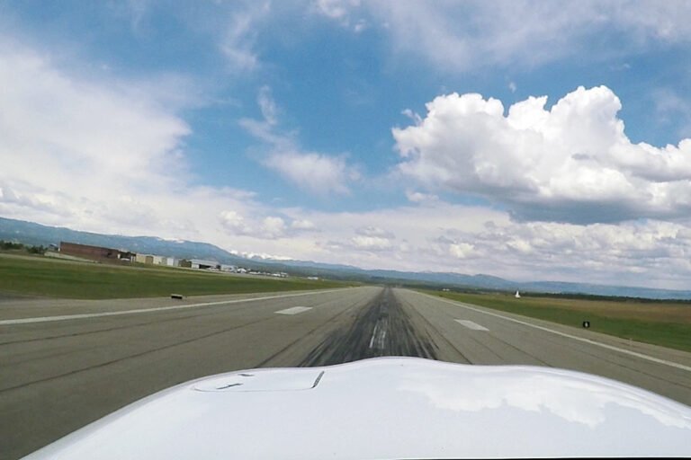 How To Make A Perfect Crosswind Takeoff How To Make A Perfect Crosswind Takeoff