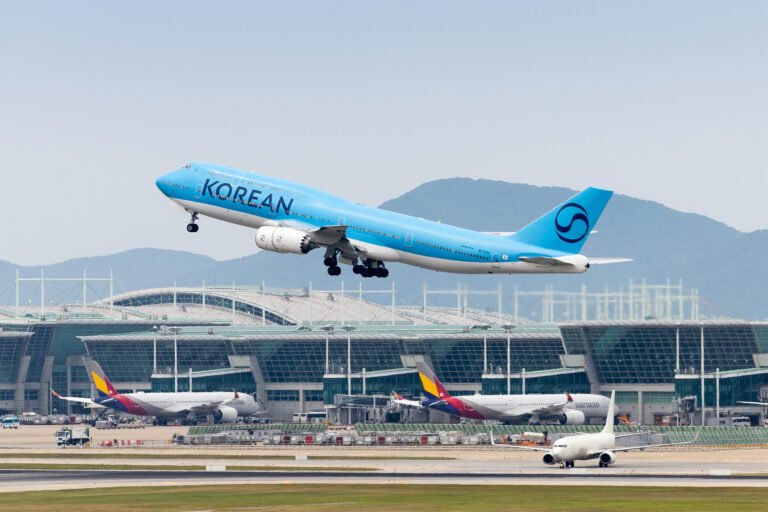 Korean Air und Asiana Airlines: Aktionäre stimmen Fusion zu Korean Air und Asiana Airlines: Aktionäre stimmen Fusion zu
