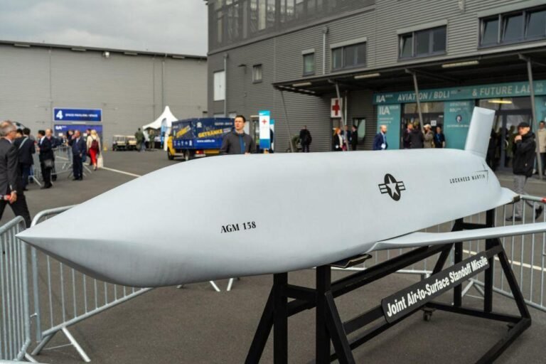 Kratos Sees Second Source Engine Opportunity With JASSM, LRASM jassm
