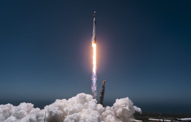 New space transportation policy focuses on increased launch rates New space transportation policy focuses on increased launch rates
