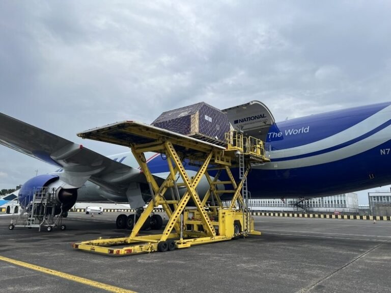 PIK participates in writing history with longest flight