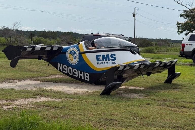 Paramedic flies eVTOL to 911 call for the first time Paramedic flies eVTOL to 911 call for the first time