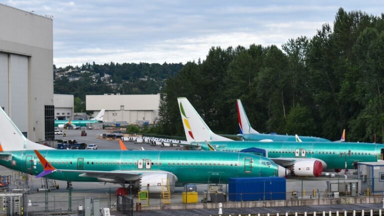 Record aircraft orders keep climbing. Deliveries can't keep up