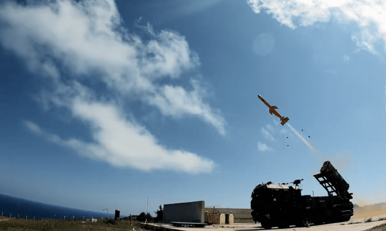 Roketsan Tests Ground-Launched ÇAKIR Missile Roketsan Tests Ground-Launched ÇAKIR Cruise Missile Against Land, Sea Targets