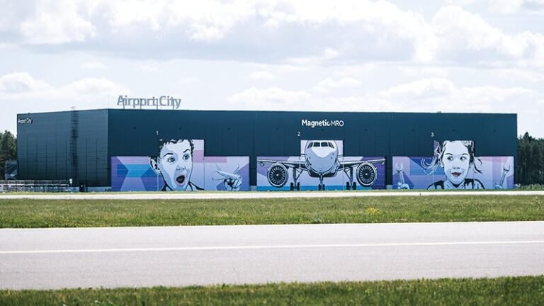 Smart Systems Improve Aircraft Hangar Efficiency Bespoke Hangar Door Products