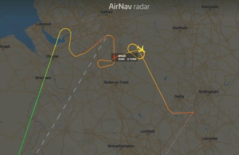 TUI Boeing 737 MAX 8 to Manchester declared an emergency due to low fuel