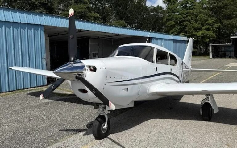 1961 Piper PA-24-250 Comanche [Credit: Rich D]