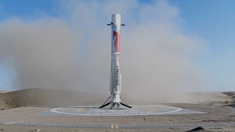Touchdown! Private Chinese rocket aces landing on 2nd-ever flight