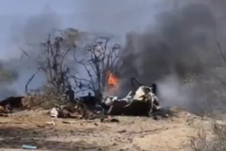 Tourist plane crashes near Nazca Lines in Peru, killing 13