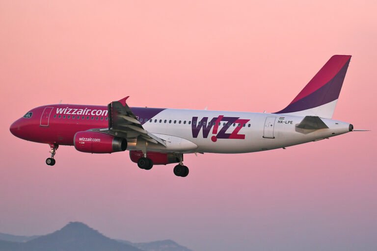 Why two Wizz Air flights to London declared an emergency simultaneously Why two Wizz Air flights to London declared an emergency simultaneously