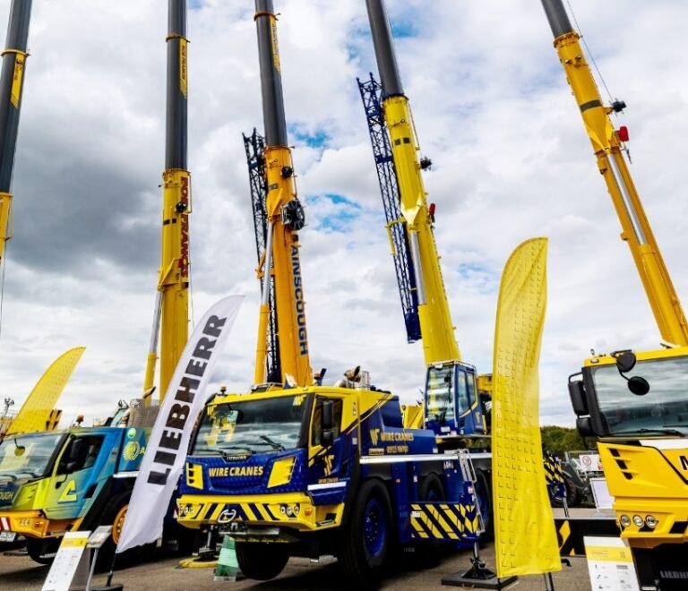 A first for Wire Cranes