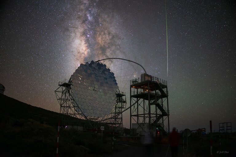 APOD: 2026 September 26 – Mirrored Meteor and Milky Way APOD: 2026 September 26 – Mirrored Meteor and Milky Way