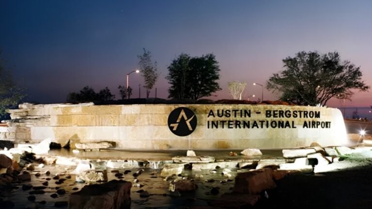 Austin's new airport fees target jets. Light planes pay too. Austin's new airport fees target jets. Light planes pay too.