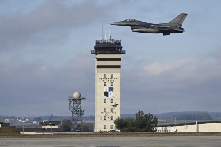 F-16 crashes near Spangdahlem Air Base in Germany F-16 crashes near Spangdahlem Air Base in Germany