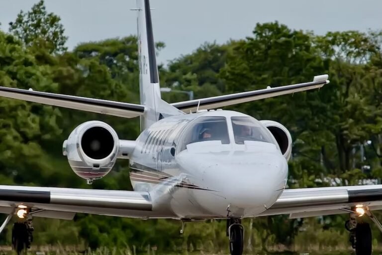 FAA bans single-pilot flying in older Citation jets