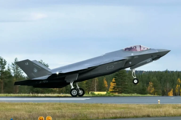First Finnish F-35 fighters cross Atlantic and arrive in the country Air Data News