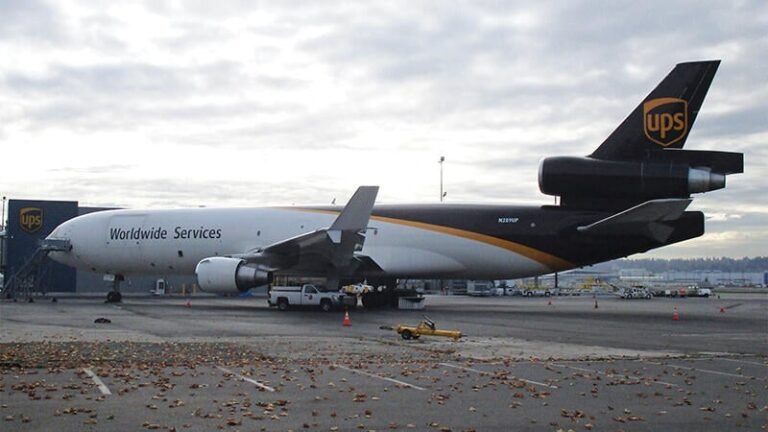 UPS MD-11