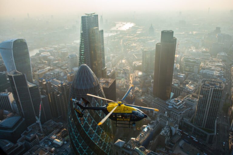 Human Factors in Aviation: Measure for Measure Aviation veteran David Howell is attempting to resolve the condundrum of different human performance resulting from the same training. Image: Jason Hawkes