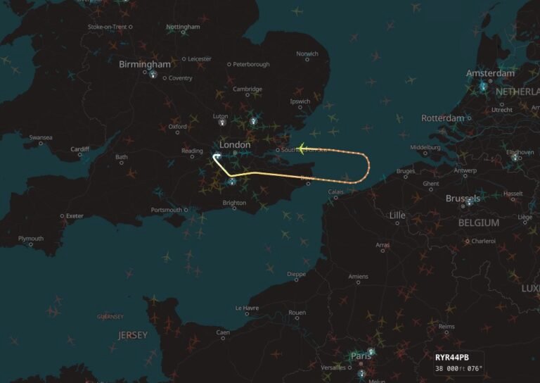 IndiGo Boeing 787-9 is declaring an emergency and returning to London IndiGo Boeing 787-9 is declaring an emergency and returning to London
