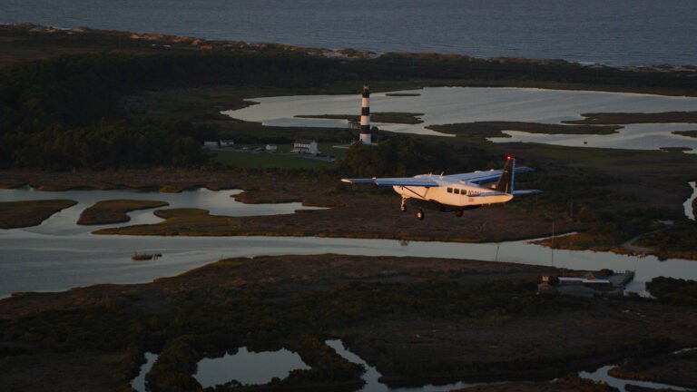 Joby Autonomous Caravan Flies Cross-Country Without Pilot Input Joby Aviation J208 autonomous Cessna 208 Grand Caravan aircraft low pass near Kitty Hawk