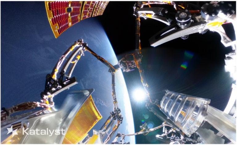 LINK Spacecraft Reenters After Thwarted Try To Boost Telescope kat