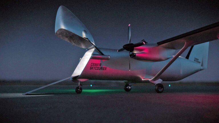 Neue Cessna SkyCourier kommt ohne Cockpit: Drohne, Versorgungsflugzeug und Transporter