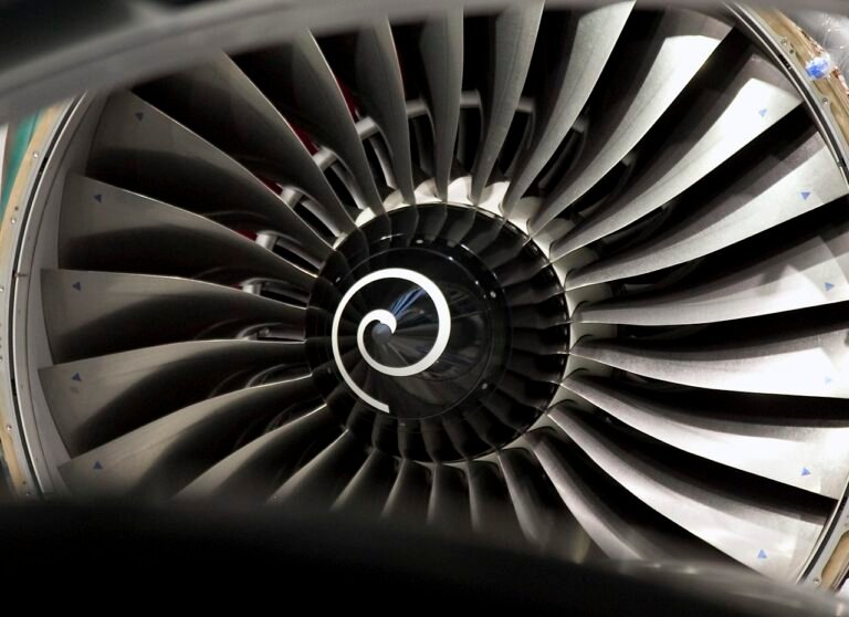 Oil pump concerns spur order to de-pair Trent engines on older A330s and 777s Oil pump concerns spur order to de-pair Trent engines on older A330s and 777s