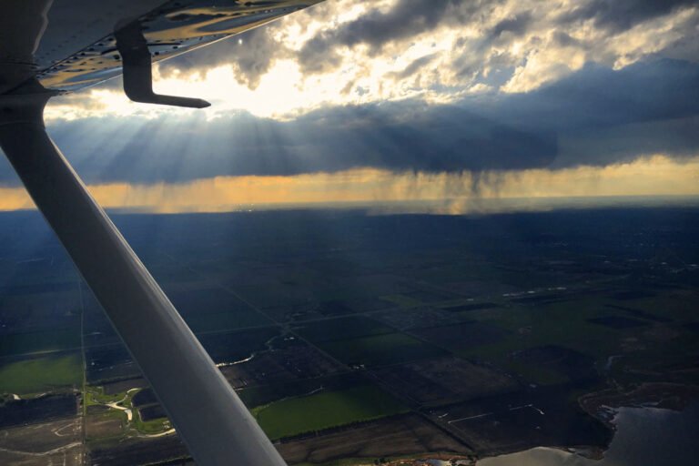 Quiz: Are You Ready For These 6 Aircraft Emergencies? Quiz: Are You Ready For These 6 Aircraft Emergencies?