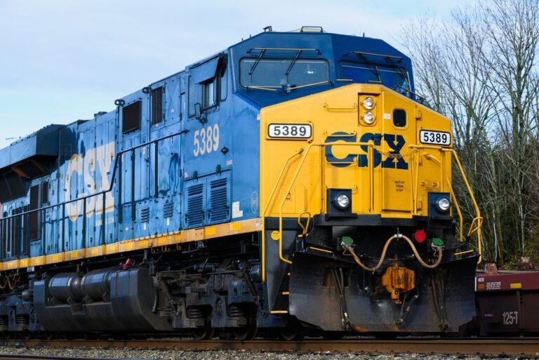 Shippers to face longer wait for containers on 25 CSX intermodal lanes Journal of Commerce Logo