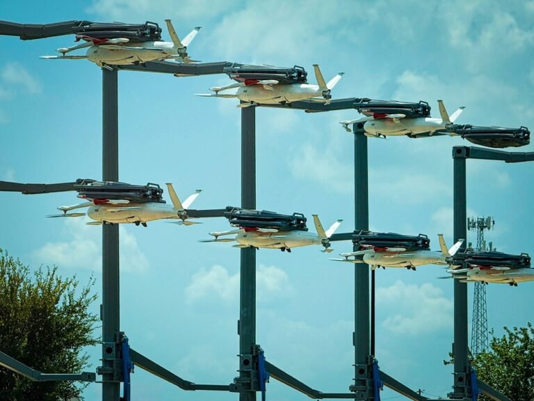 Study Finds Collegiate Pilots Neutral on UAS Autonomy Study Finds Collegiate Pilots Neutral on UAS Autonomy
