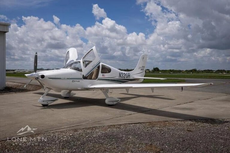 2001 Cirrus SR22 G1 [Credit: Lone Mountain Aircraft]