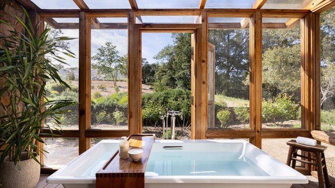 This Sonoma County Ranch Just Sold for a Record-Setting $38.5 Million This Sonoma County Ranch Just Sold for a Record-Setting $38.5 Million